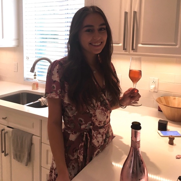 *FLORAL WRAP DRESS* - Picture 1 of 3